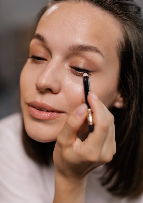 Unlock the Secrets of Eyeliner Mastery: 6 Pro Techniques You Won’t Believe Exist!